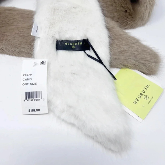 NWT H by Heurueh Faux Fur Scarf - Picture 2 of 5